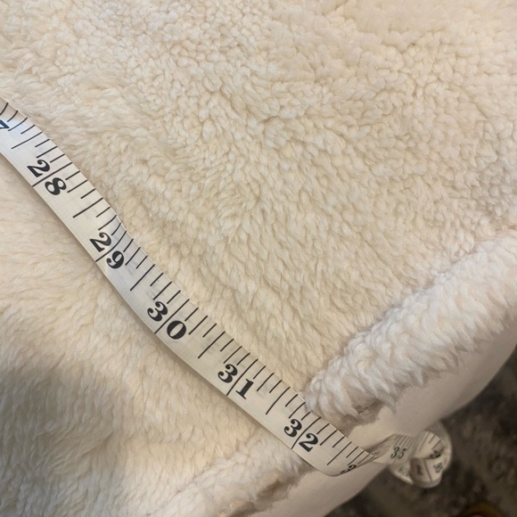 New W/O Tag. FAUX FUR SHELL FUZZY BLANKET JACKET COAT SZ M - Picture 13 of 16